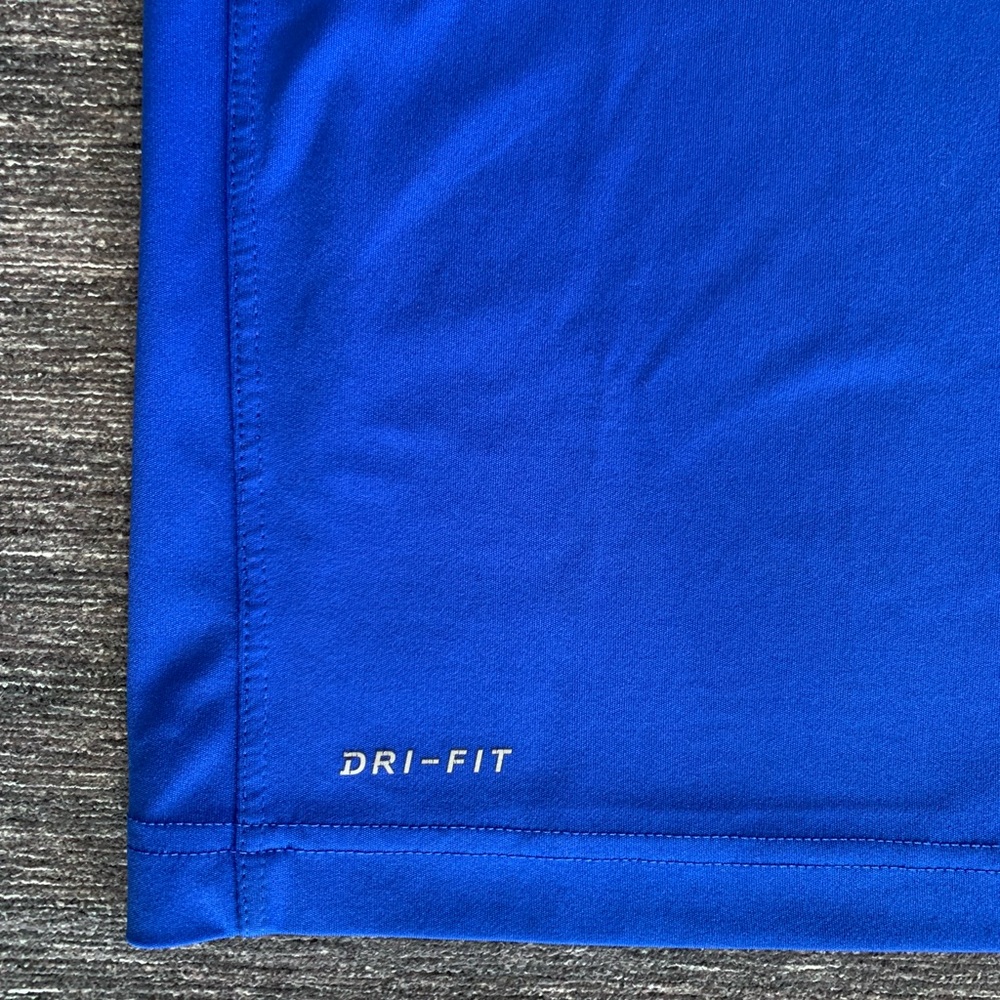 Nike Dri-Fit Athletic XL Boys Royal Navy Blue Short Sleeve Shirt Volt Swoosh S - Picture 2 of 5